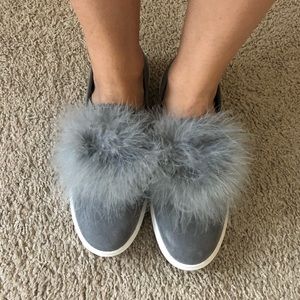Steve Madden Pom Pom sneakers